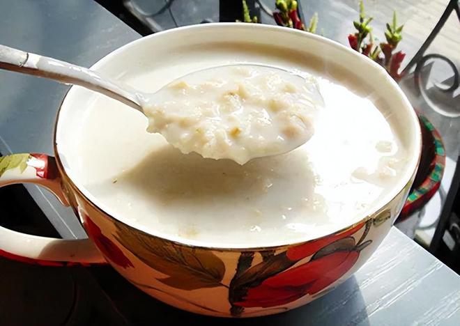 的报告显示：超过9燕麦片不合格？吃吗PG麻将胡了2国家监管部门抽检燕麦片(图2)