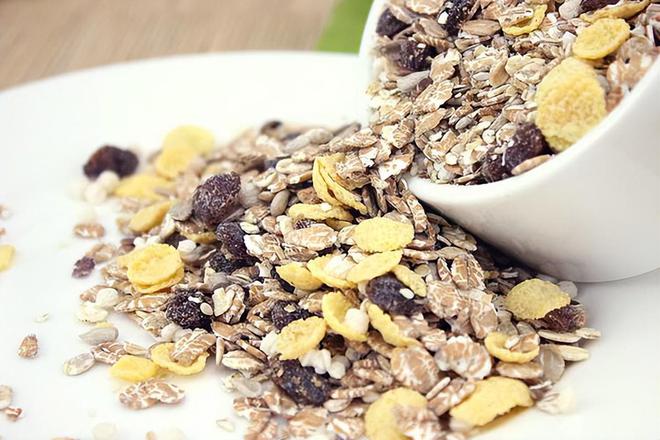 的报告显示：超过9燕麦片不合格？吃吗PG麻将胡了2国家监管部门抽检燕麦片(图3)