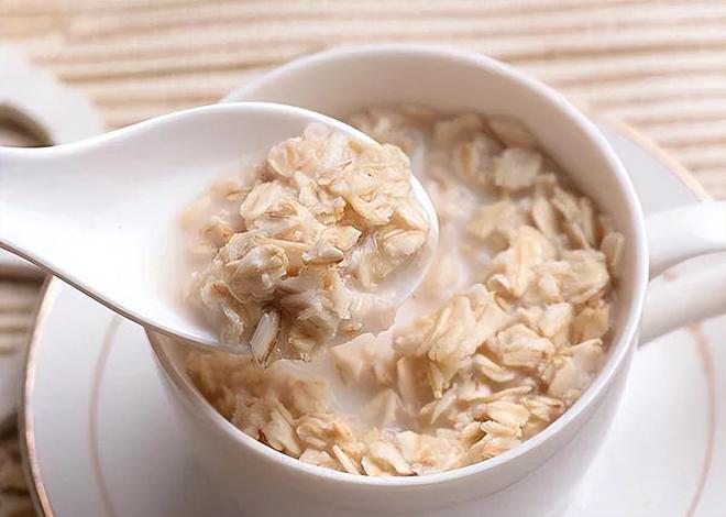 的报告显示：超过9燕麦片不合格？吃吗PG麻将胡了2国家监管部门抽检燕麦片(图4)