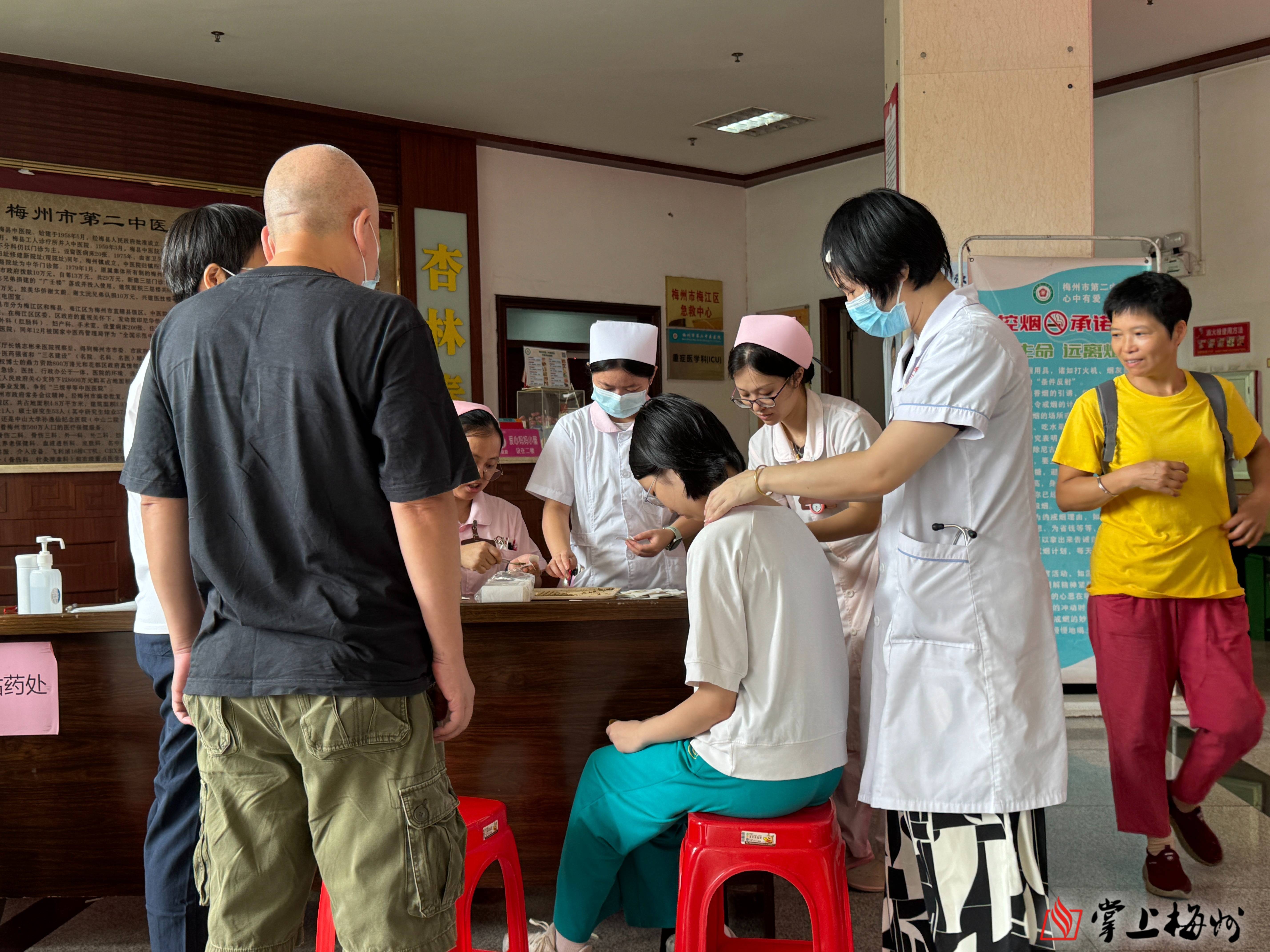 ”！梅州市民养生避暑有妙招→PG电子麻将胡了今日“入伏(图3)